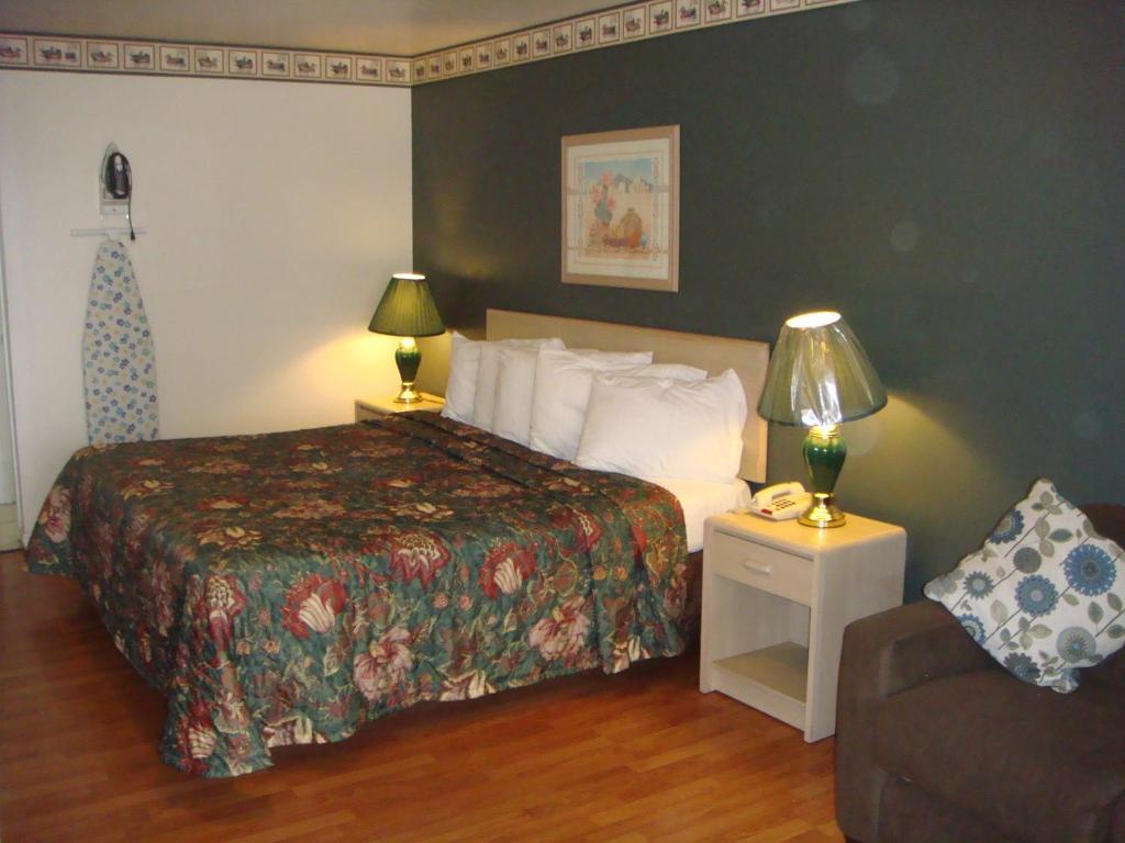 Eagle Pass Inn الغرفة الصورة