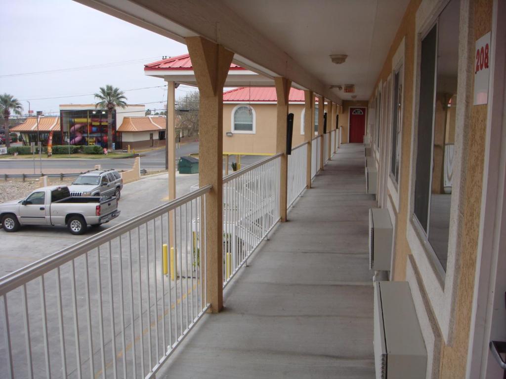 Eagle Pass Inn المظهر الخارجي الصورة